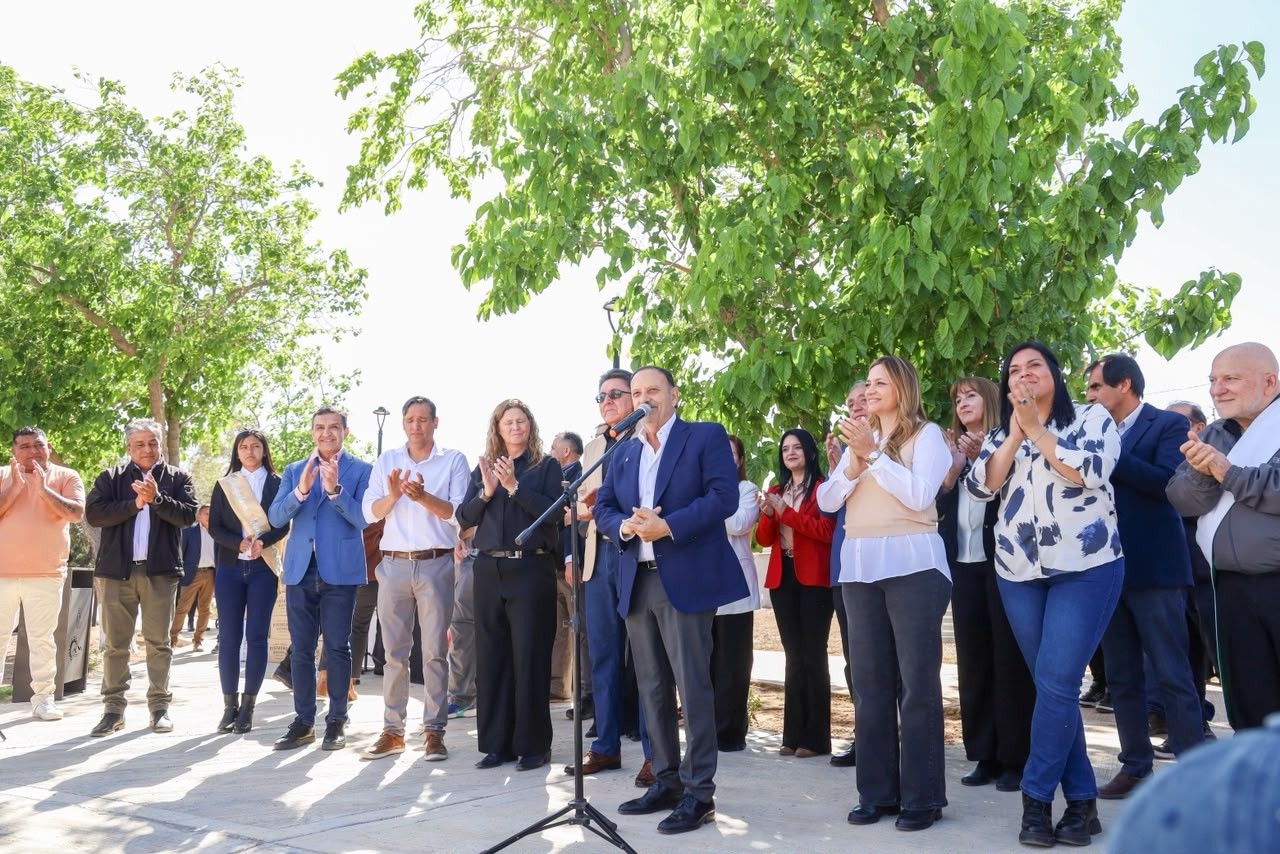 Plaza de Alpasinche: La Rioja inauguró una obra en San Blas