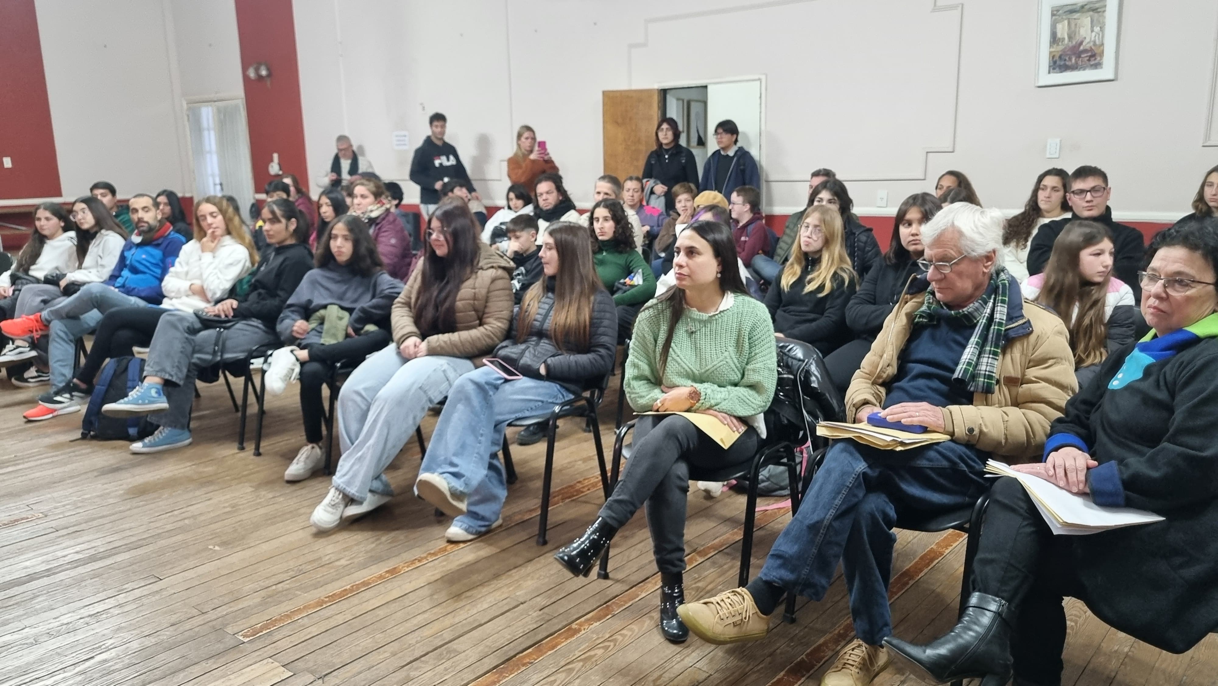 Juegos Bonaerenses 2025: Rojas definió clasificados locales en disciplinas culturales