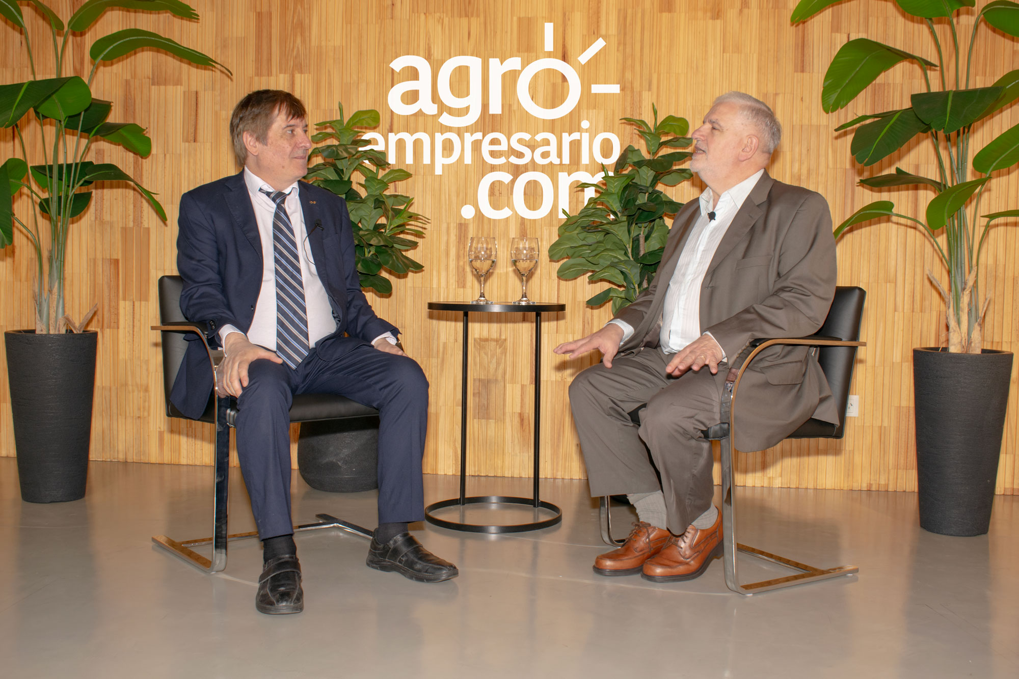 Daniel Salamone, Presidente del CONICET, junto a Fernando Vilella, Director de Desarrollo Estratégico y Contenidos de Agroempresario.com