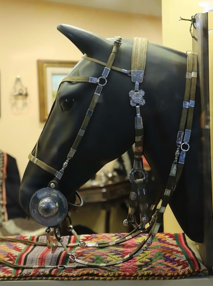 “Tiempos de plata y cuero: el arte criollo que deslumbra en La Rural”