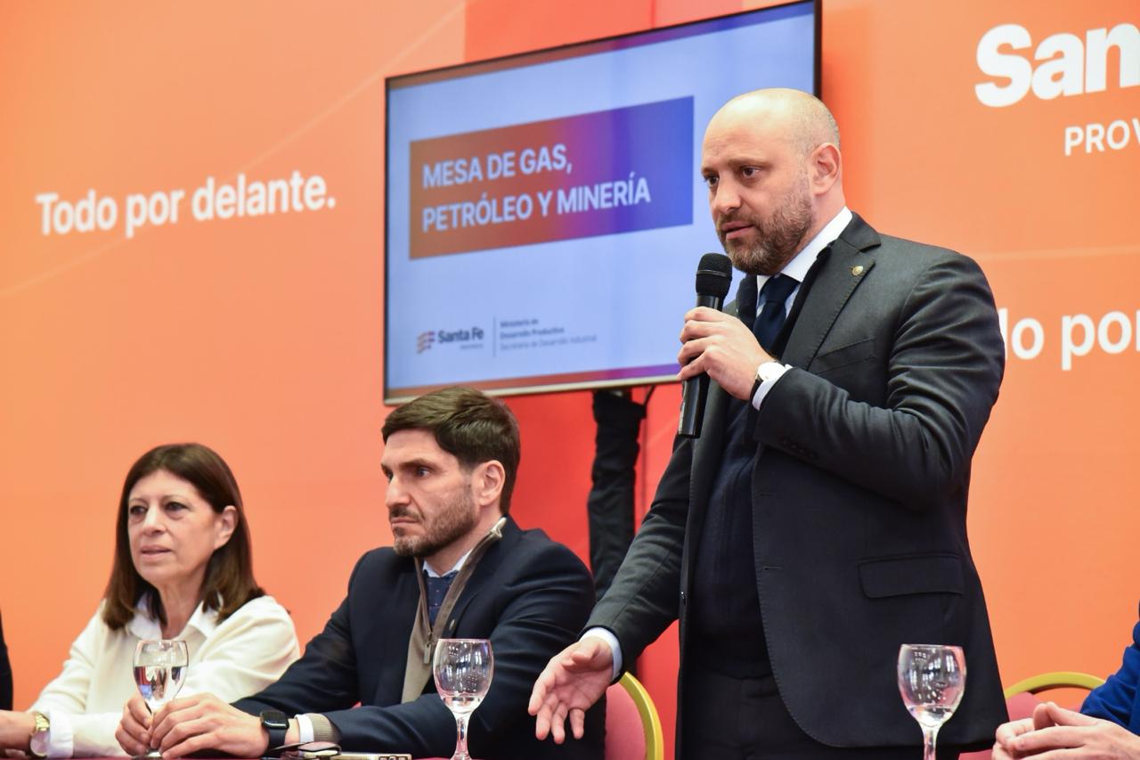 Pullaro: “Vamos potenciar nuestra industria y ponerla a disposición de las oportunidades que nos abre el mundo”
