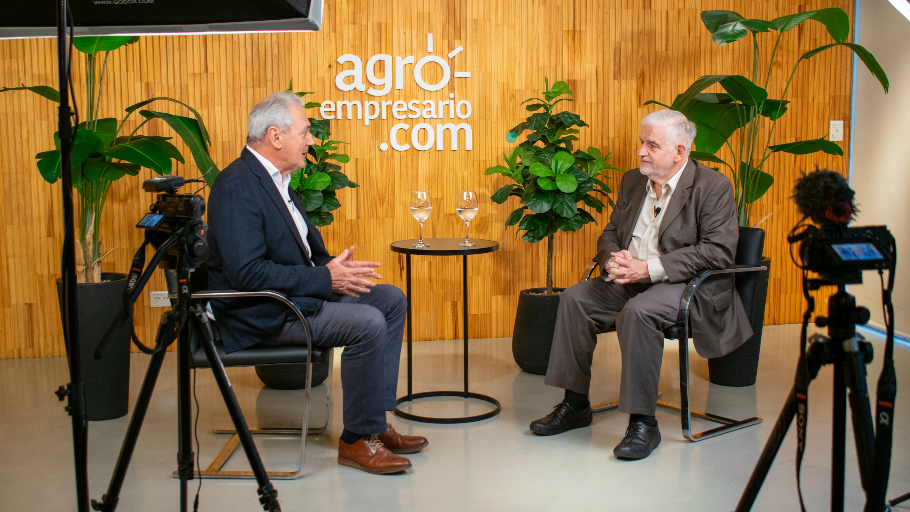Atilio Benedetti, Diputado Nacional y Fernando Vilella, Director de Desarrollo Estratégico y Contenidos de Agroempresario.com
