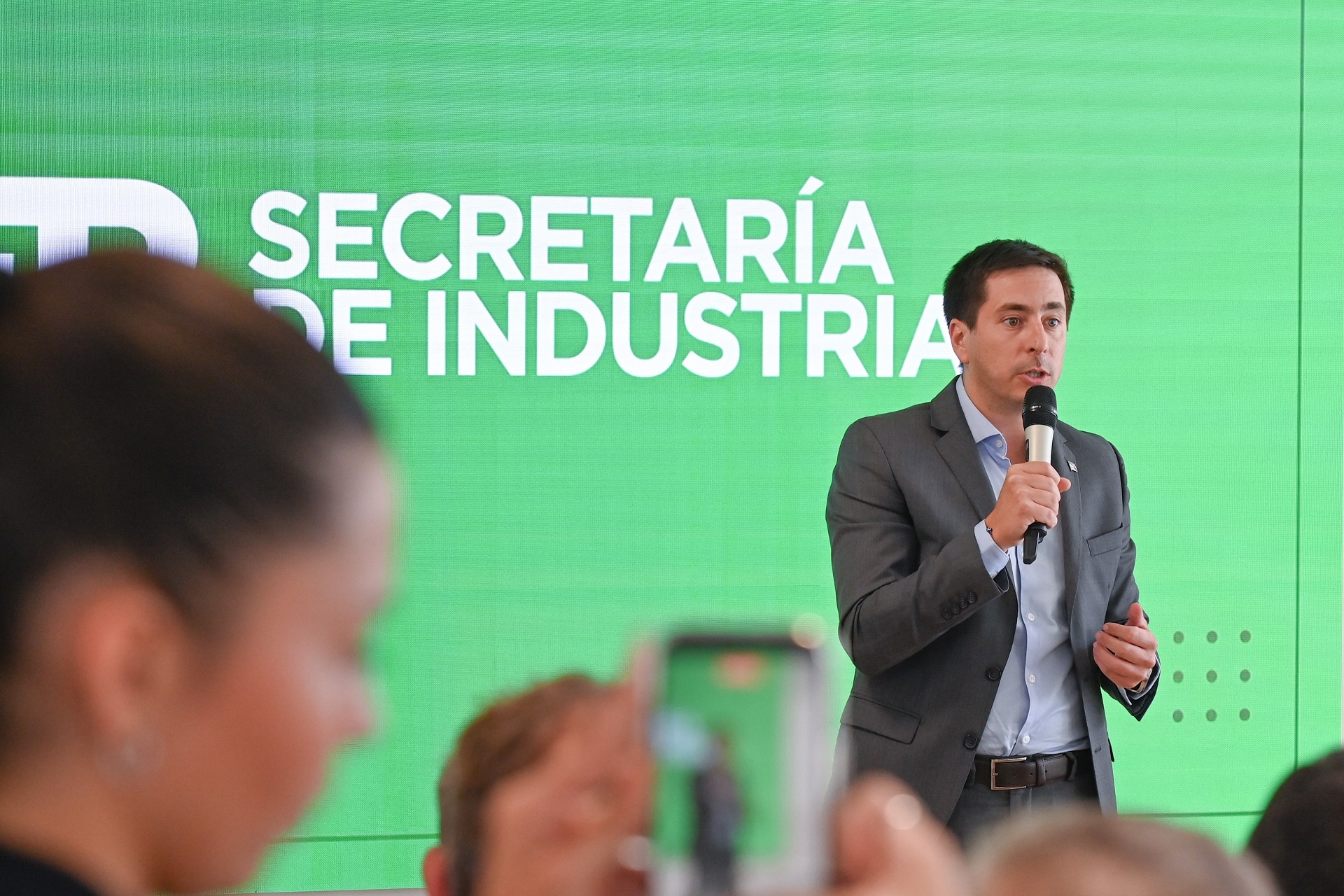 Frigerio present&oacute; financiamiento clave para empresas entrerrianas