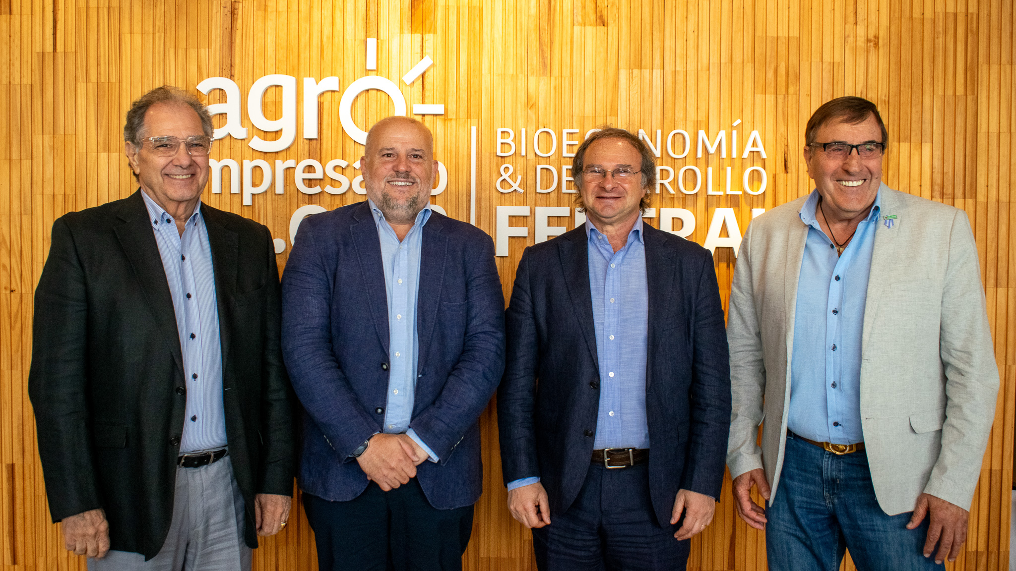 ¿Generarán más exportaciones los consumos internos que crecen de pollo y huevo?