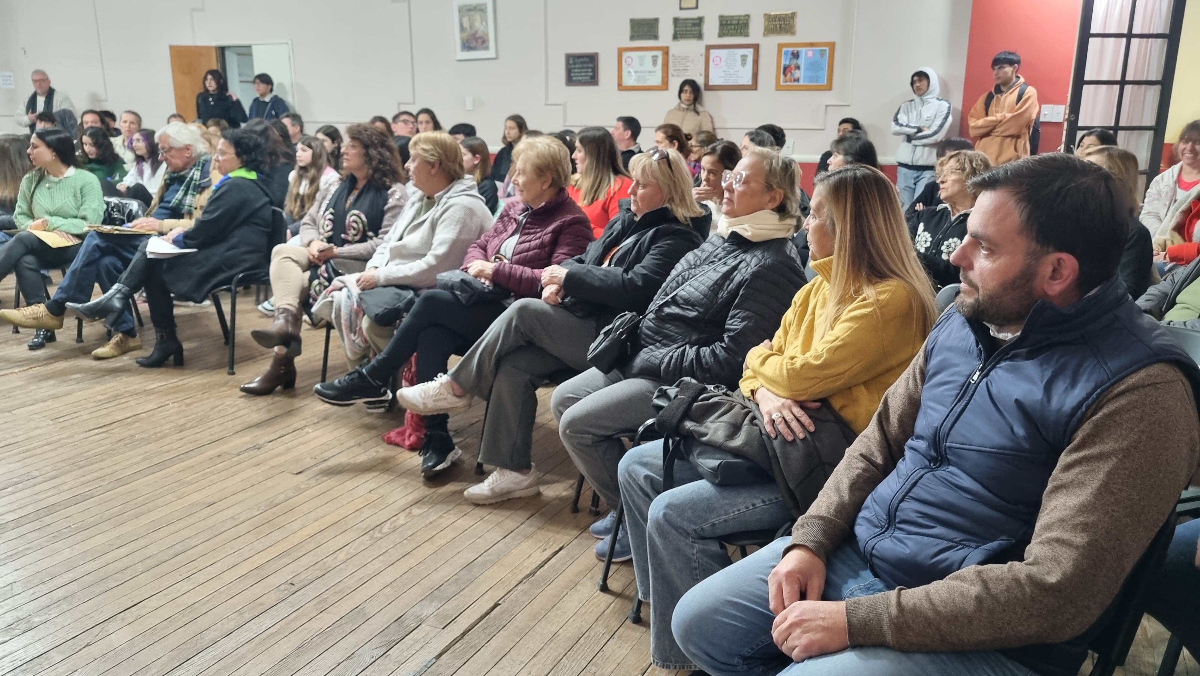 Juegos Bonaerenses 2025: Rojas definió clasificados locales en disciplinas culturales