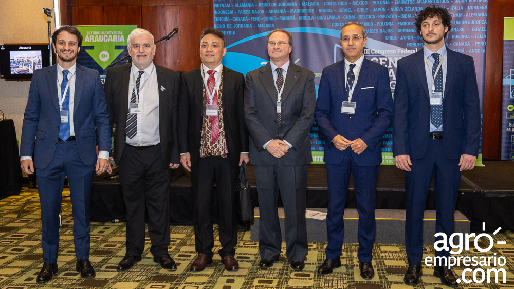 An Guanghui: "China y Argentina avanzan juntas hacia el futuro"