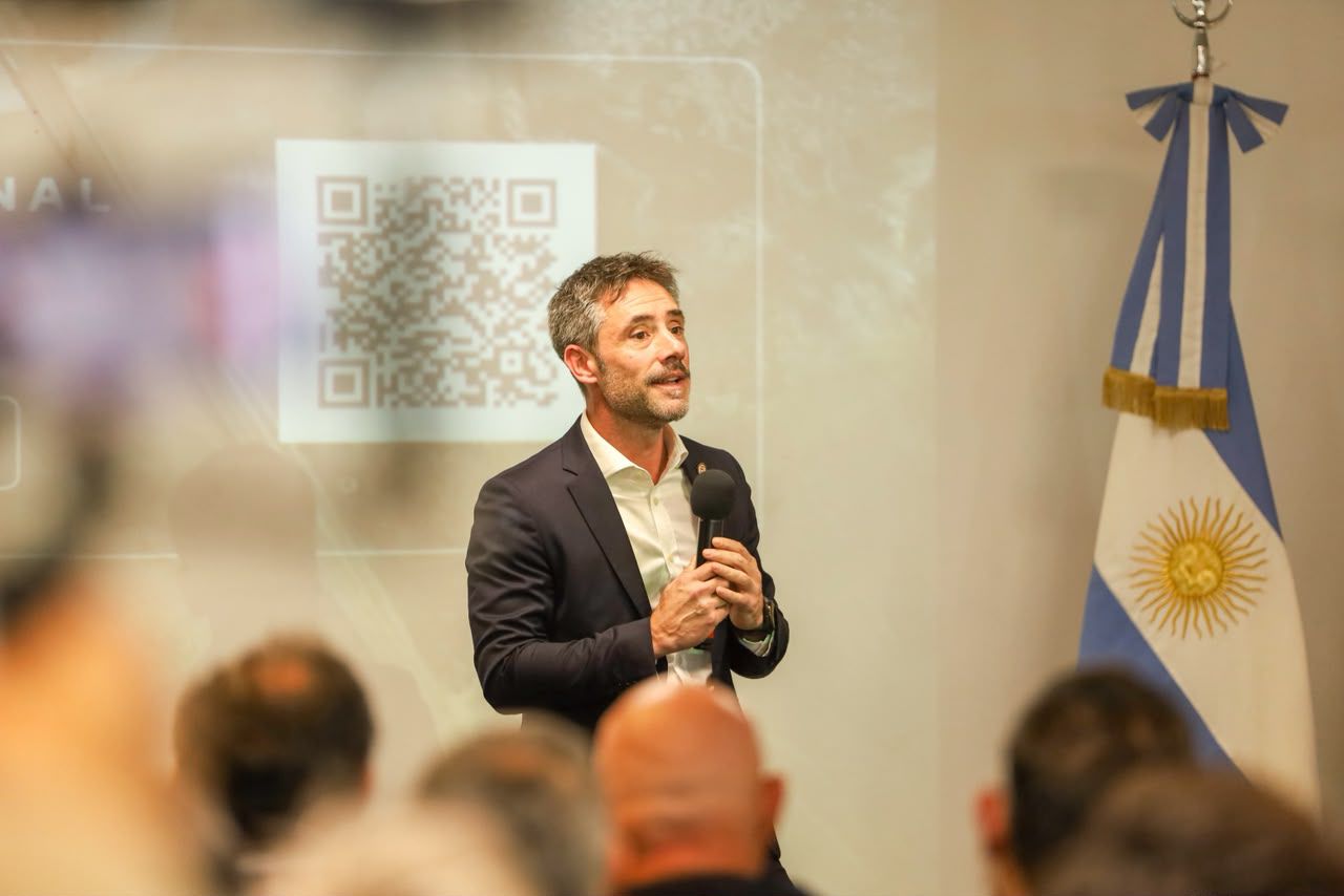 Quintela present&oacute; en el CFI el Plan Quinquenal que guiar&aacute; el desarrollo minero de La Rioja hasta 2030