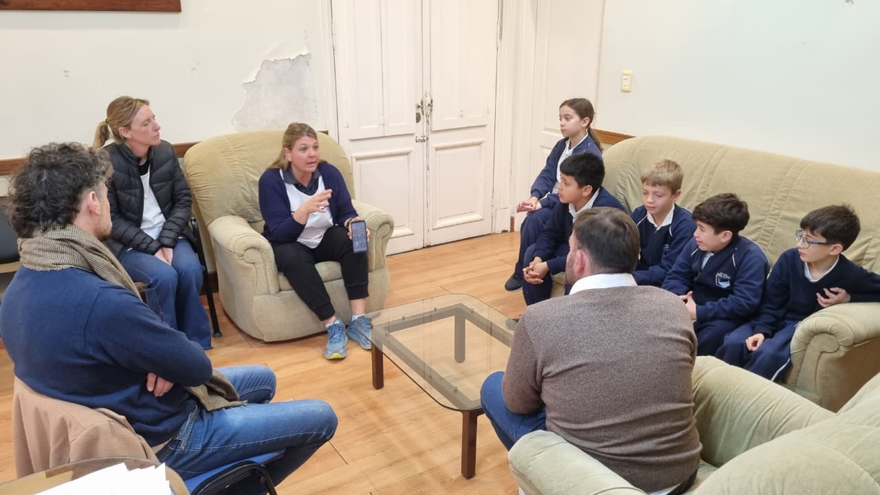 Un proyecto escolar que movilizó a toda una ciudad: solidaridad, ciencia y una app que salva vidas