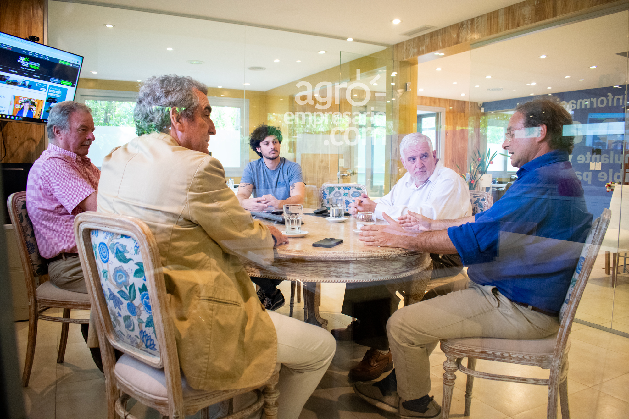 Gustavo Oliverio, Asesor y Coordinador de la Fundación Producir Conservando; Gastón Bourdieu, Director del Banco Galicia; Agustín Carrozzino, Director Institucional de Agroempresario.com; Fernando Vilella, Director de Desarrollo Estratégico y Contenidos de Agroempresario.com; y Juan Carrozzino, CEO de Agroempresario.com