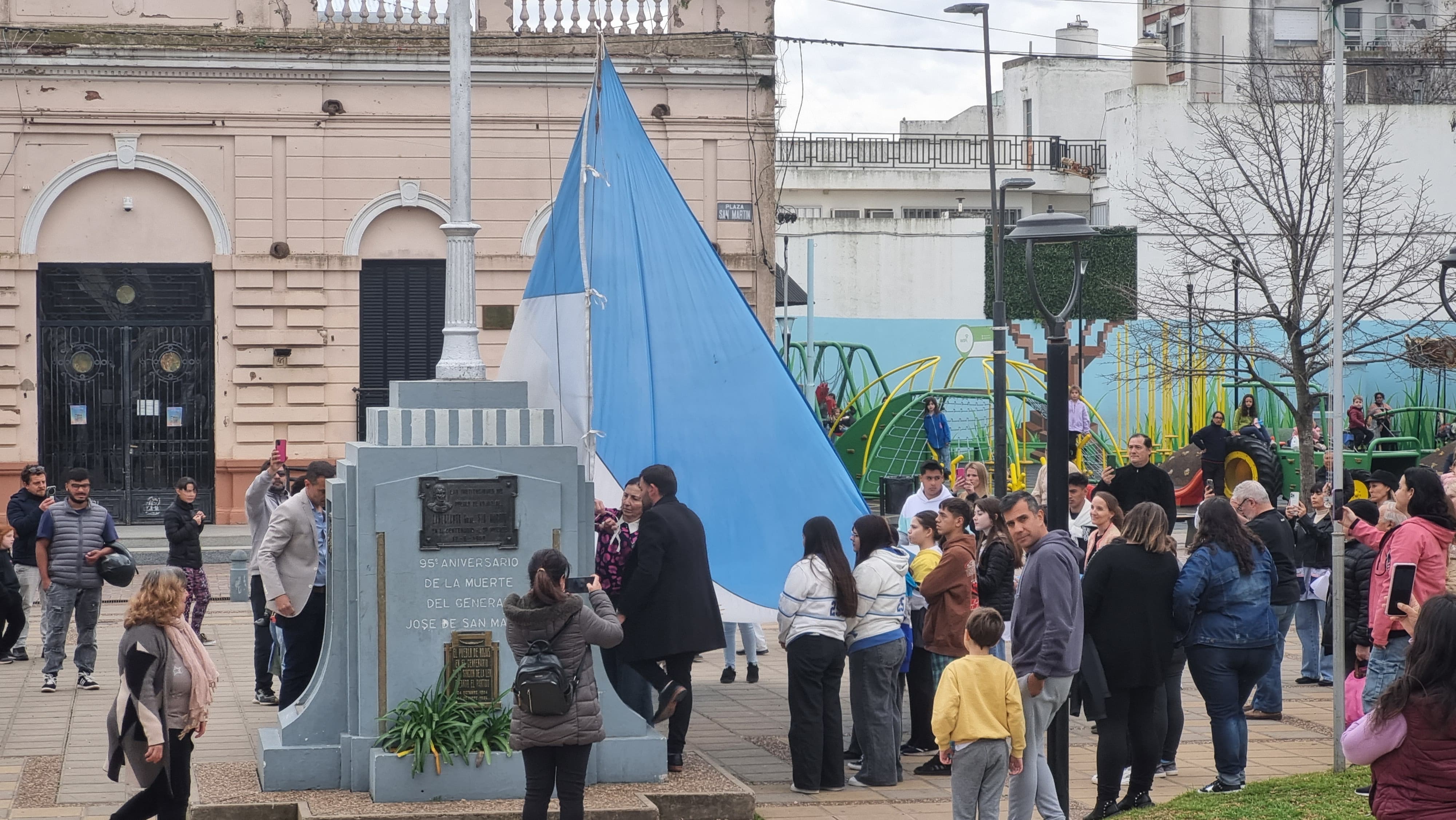 Rojas celebró con orgullo el 209° aniversario de la Independencia Argentina