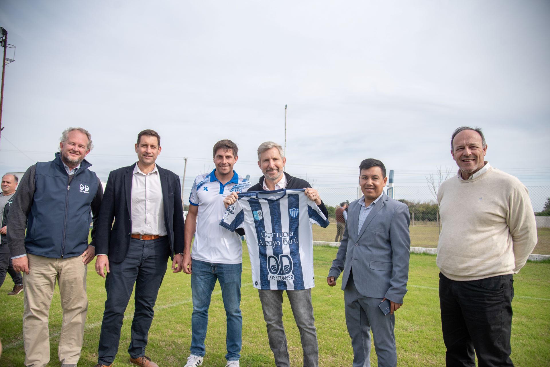 Frigerio recorri&oacute; una empresa porcina con planes de fuerte expansi&oacute;n