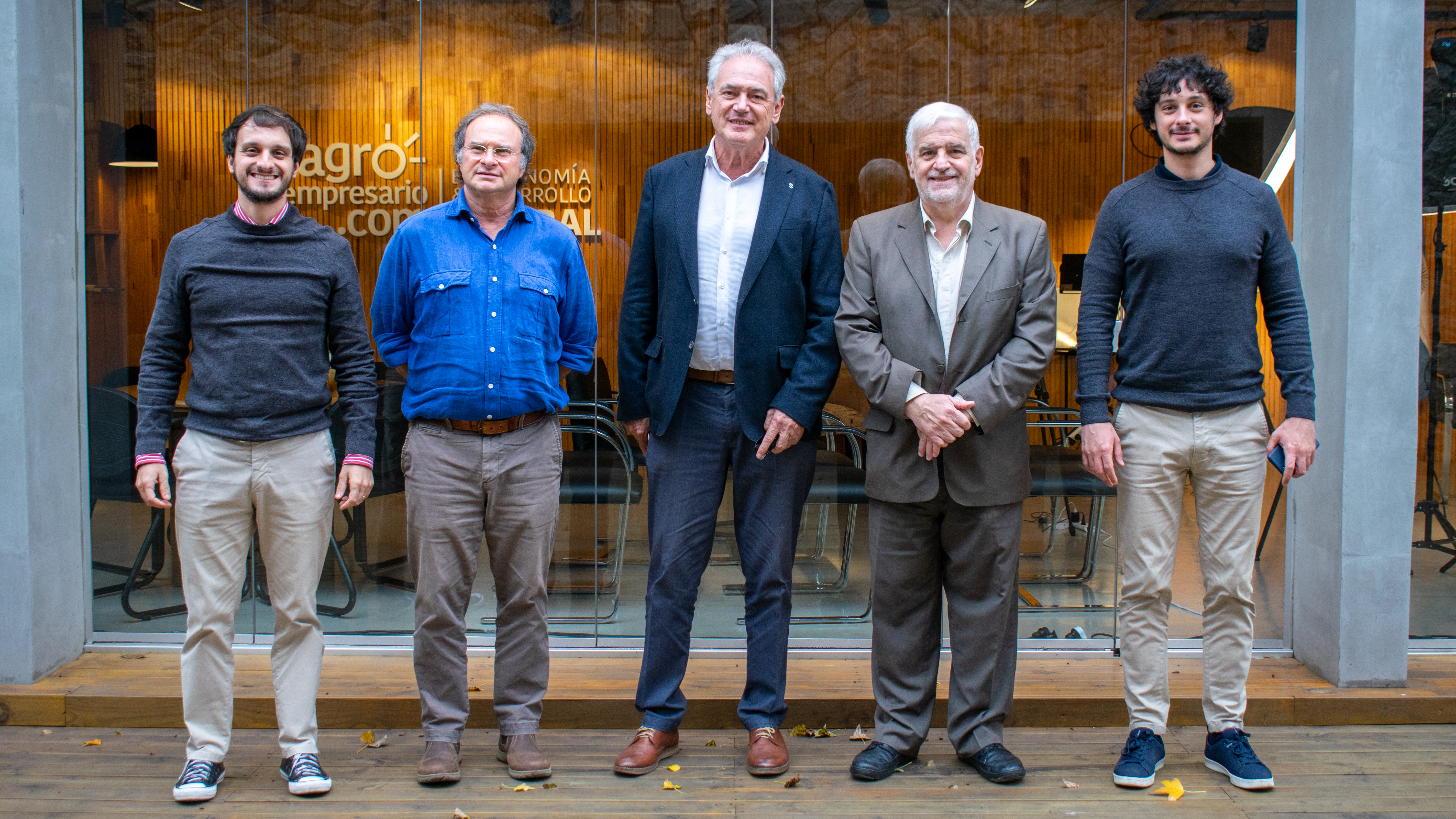Santiago María Carrozzino, Director Comercial de Agroempresario.com; Juan Carrozzino, CEO de Agroempresario.com; Atilio Benedetti, Diputado Nacional; Fernando Vilella, Director de Desarrollo Estratégico y Contenidos de Agroempresario.com y Agustín Carrozzino, Director Institucional de Agroempresario.com