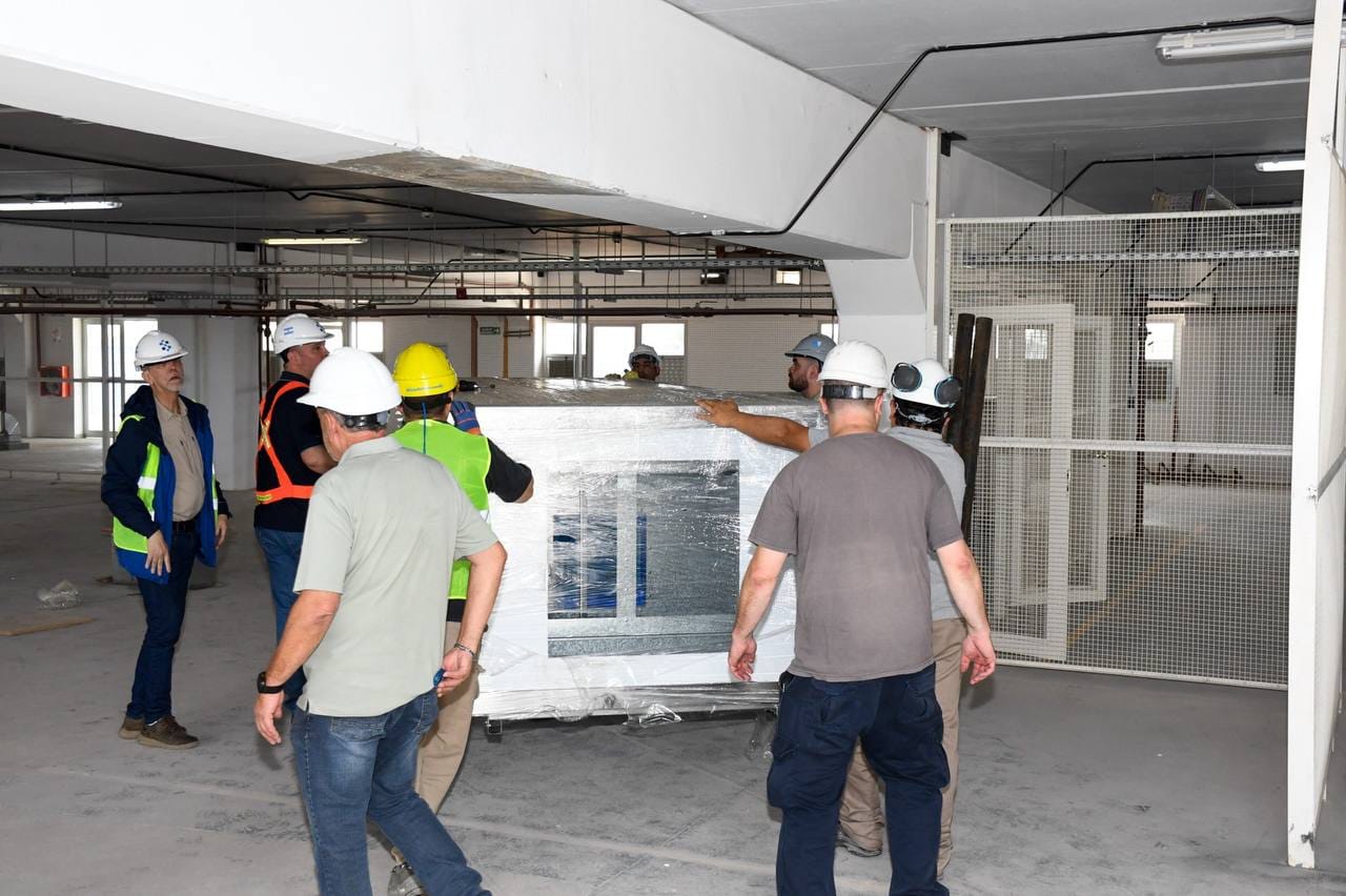 Formosa contin&uacute;a incorporando equipamiento para la instalaci&oacute;n del Ciclotr&oacute;n y Radiofarmacia en el Centro de Medicina Nuclear