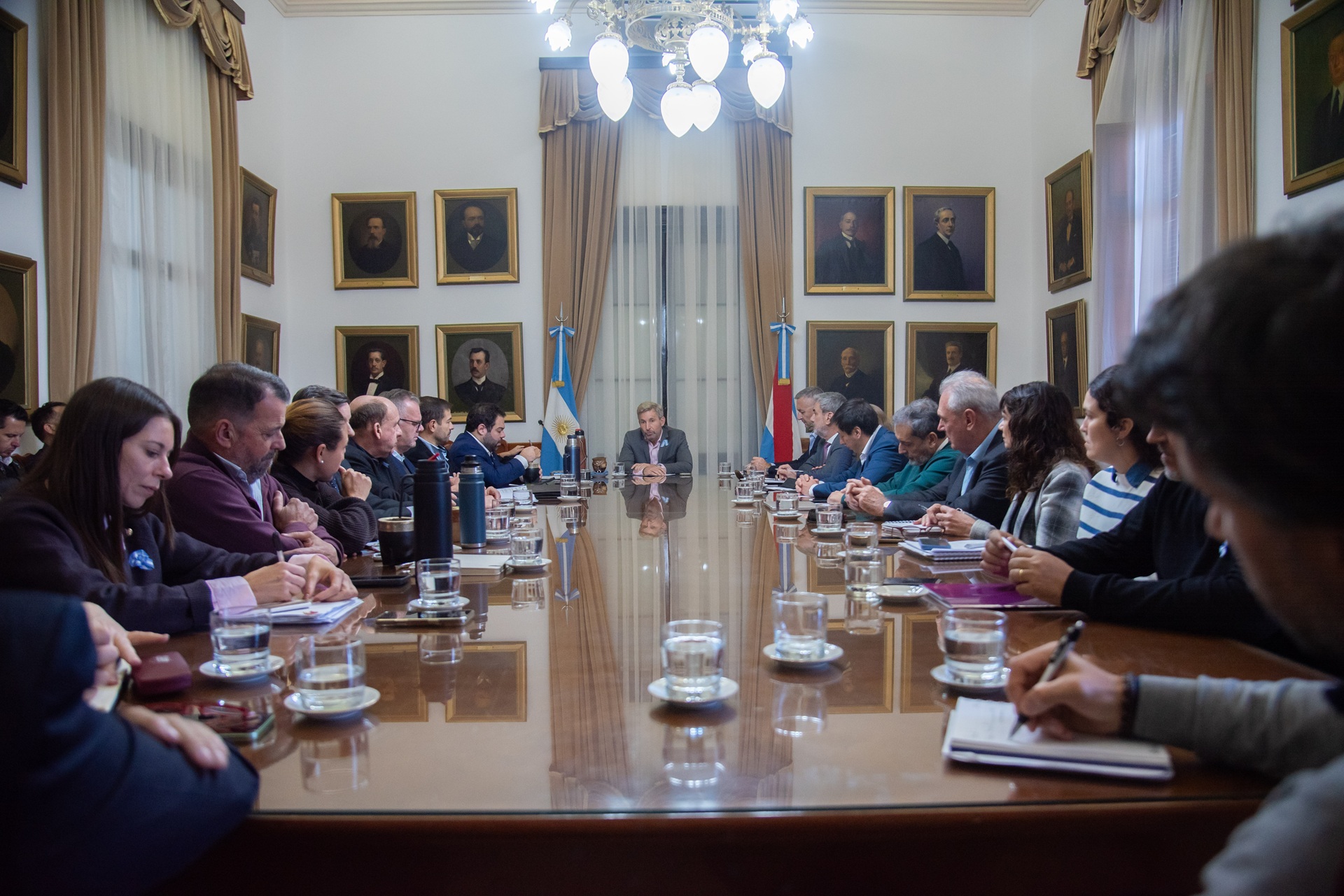 Frigerio impulsa una reforma para modernizar el Estado