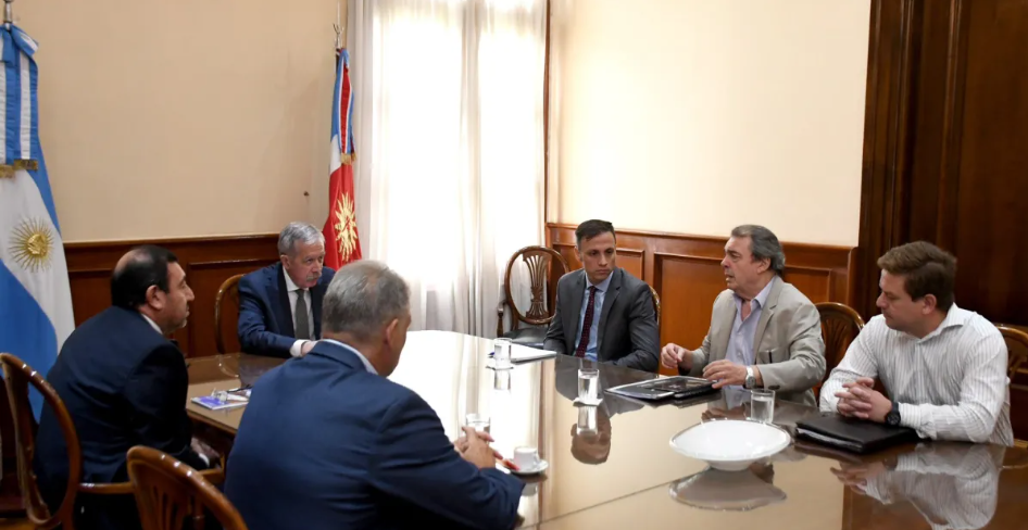 Santiago del Estero impulsa 12 agencias territoriales y avanza en la actualización de la ley industrial