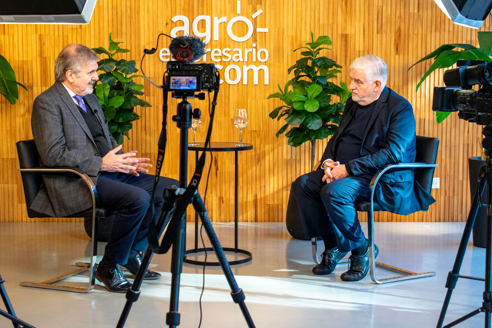 Ricardo Marra, Presidente de la Bolsa de Cereales de Buenos Aires y Fernando Vilella, Director de Desarrollo Estratégico de Agroempresario.com