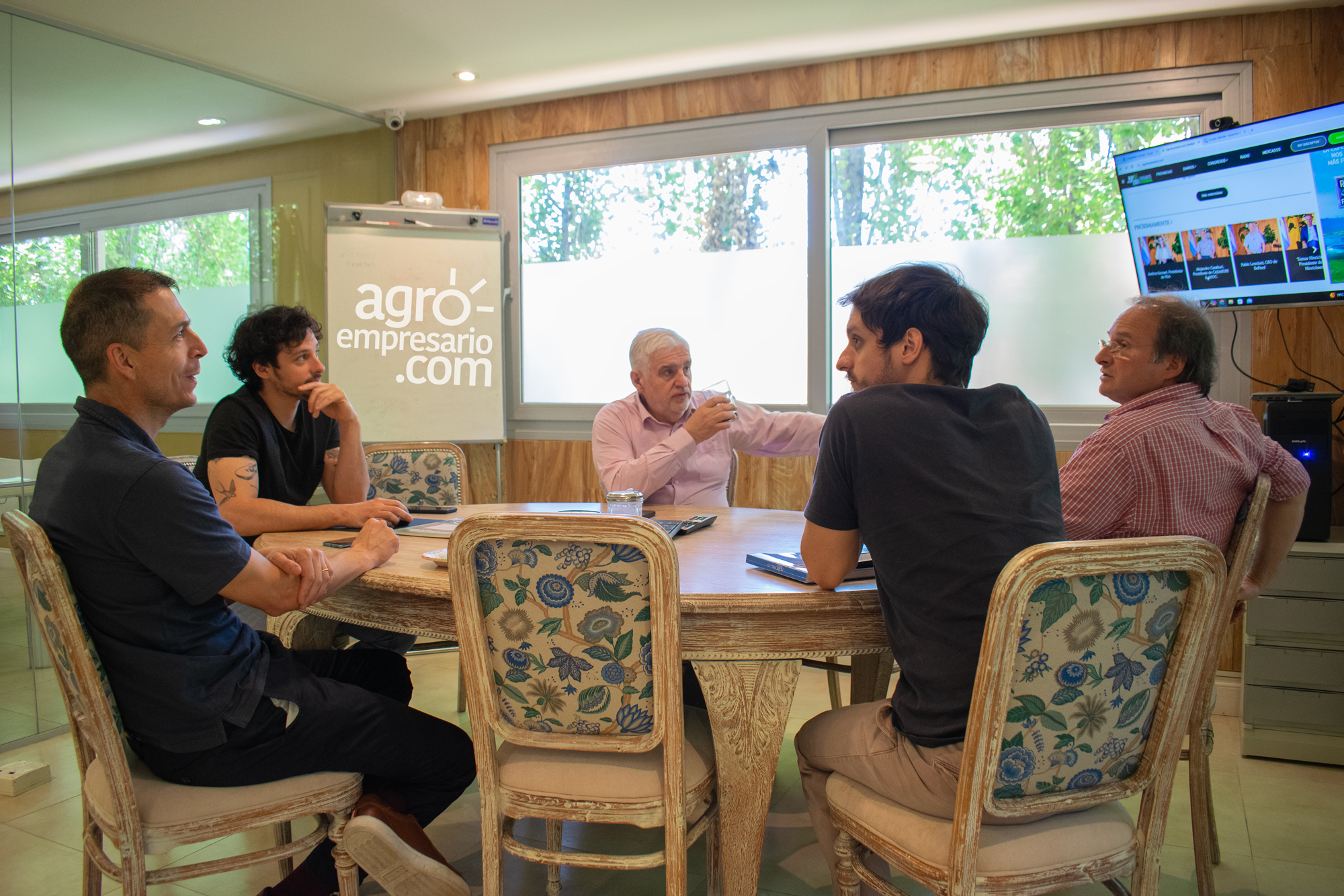 Luis Picat, Diputado de la Nación; Agustín Carrozzino, Director Institucional de Agroempresario.com;  Fernando Vilella, Director de Desarrollo Estratégico y Contenidos de Agroempresario.com; Juan Carrozzino, CEO de Agroempresario.com;  y Santiago Maria Carrozzino, Director Comercial de Agroempresario.com