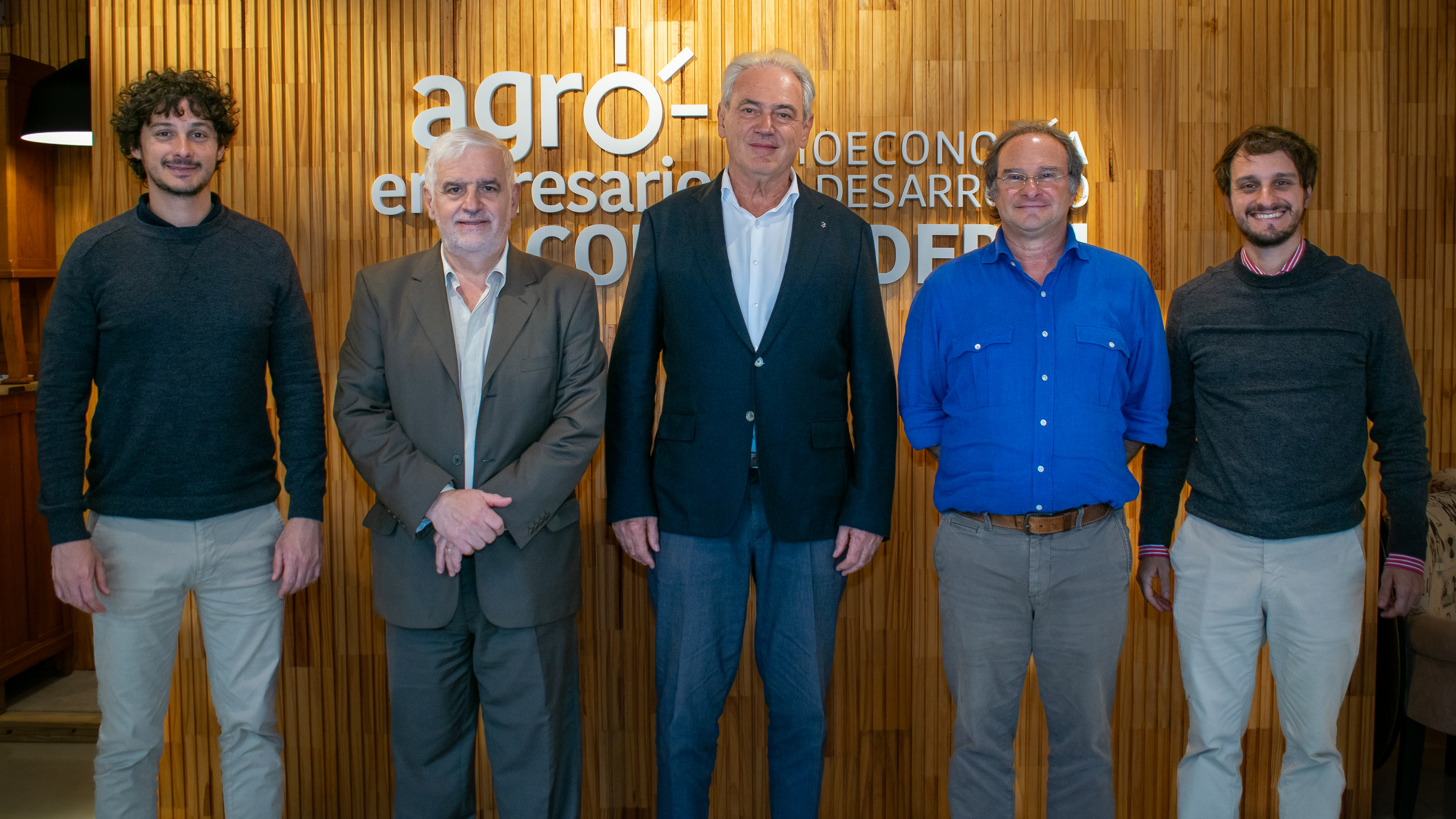 Agustín Carrozzino, Director Institucional de Agroempresario.com; Fernando Vilella, Director de Desarrollo Estratégico y Contenidos de Agroempresario.com; Atilio Benedetti, Diputado Nacional; Juan Carrozzino, CEO de Agroempresario.com y Santiago María Carrozzino, Director Comercial de Agroempresario.com