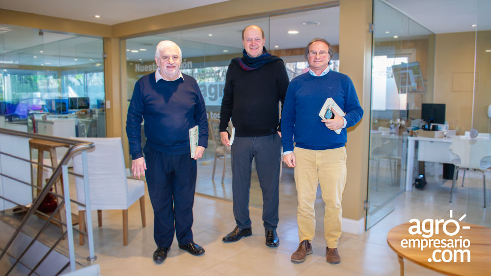 Juan Carrozzino, CEO de Agroempresario.com; Maria Teresa Giacomelli, CFO de Agroempresario.com; Gustavo Grobocopatel, Empresario y Fernando Vilella, Director de Desarrollo Estratégico de Agroempresario.com