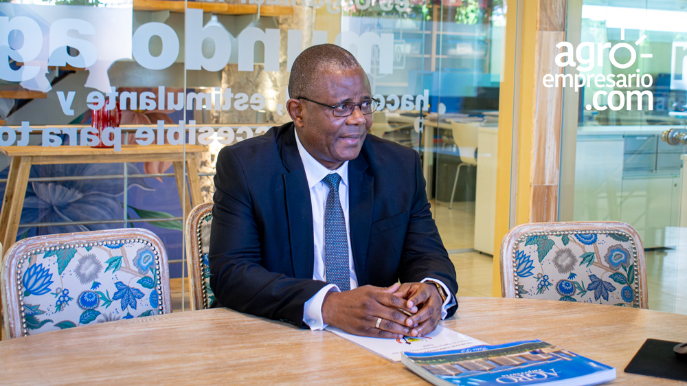 Daniel Marius Cibangu Kasonga Mubabinge: “Tenemos una tierra fértil y rica en minerales que puede alimentar al mundo”