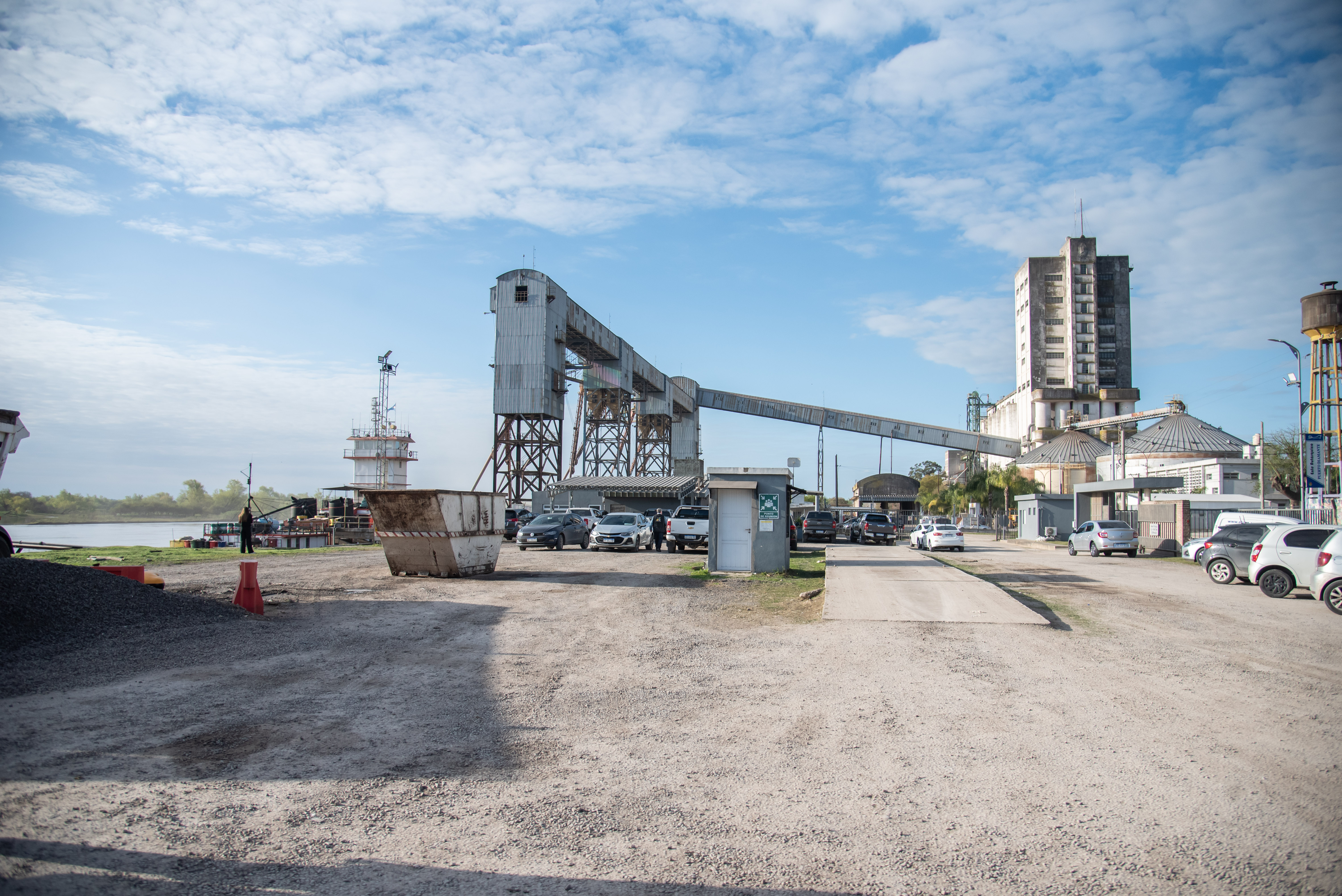 Frigerio impuls&oacute; la actividad del puerto de Diamante