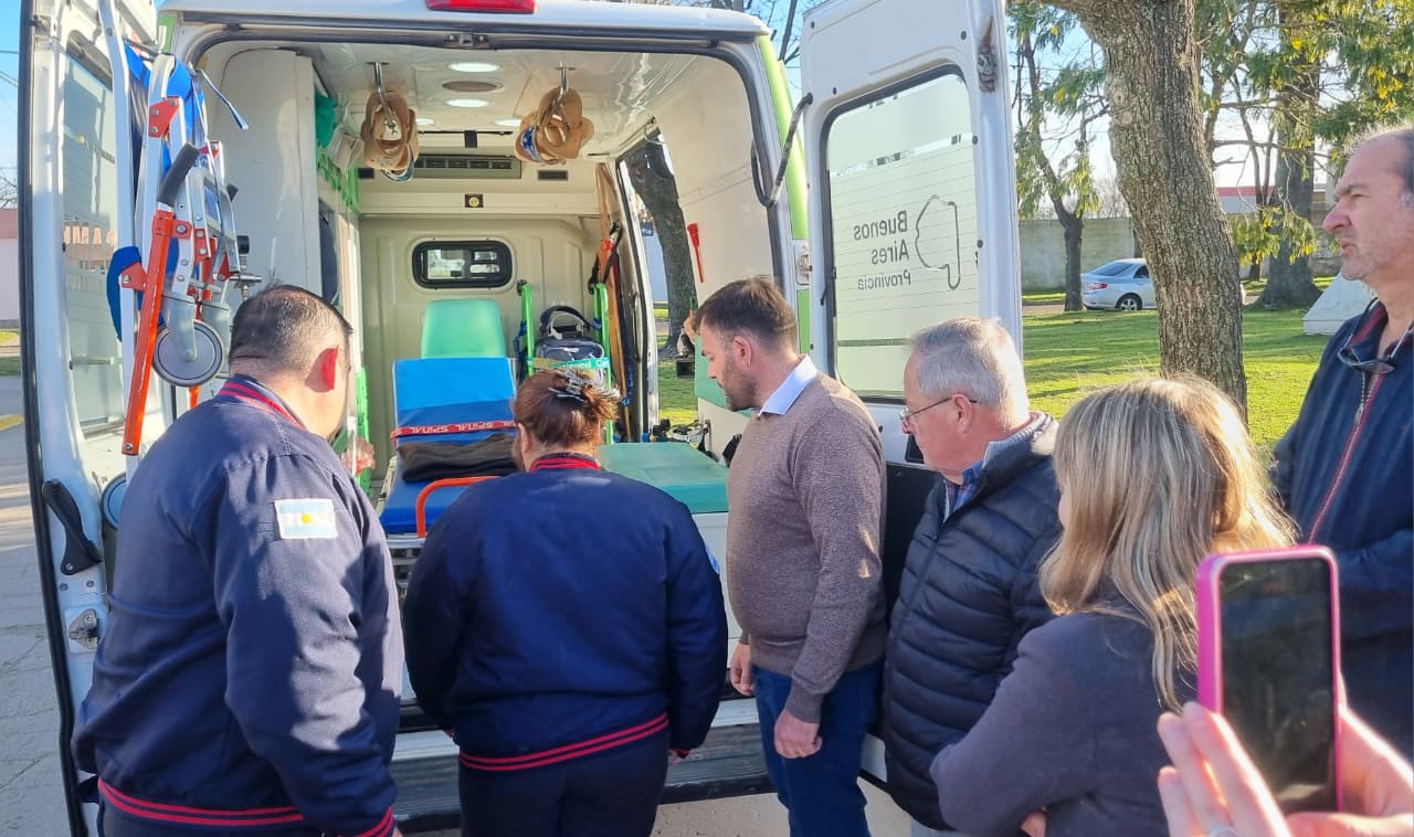 Carabelas suma una ambulancia de alta complejidad y mejora el servicio de salud local