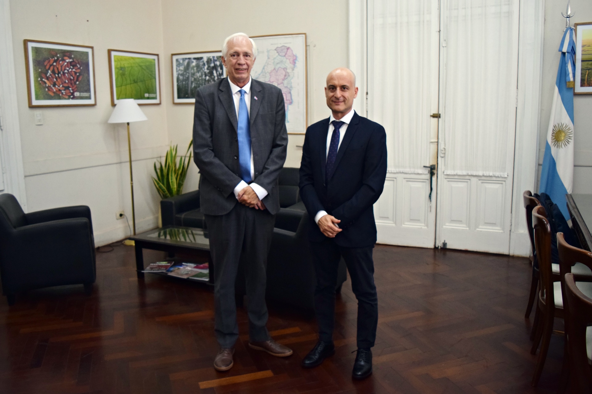 Entre R&iacute;os explora exportaciones hacia Chipre y Europa