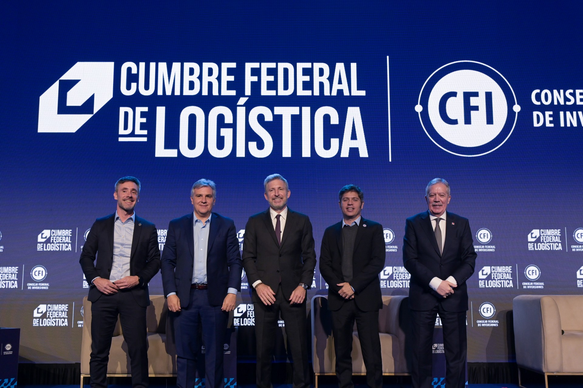 Frigerio impulsa obras y puertos para potenciar Entre R&iacute;os