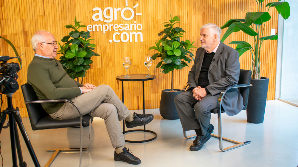 Roberto Bisang, Economista y Fernando Vilella, Director de Desarrollo Estratégico y Contenidos de Agroempresario.com